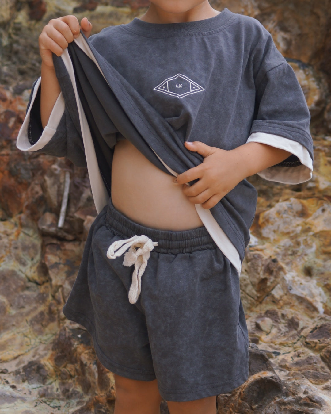 Banks Staple Shorts | Charcoal