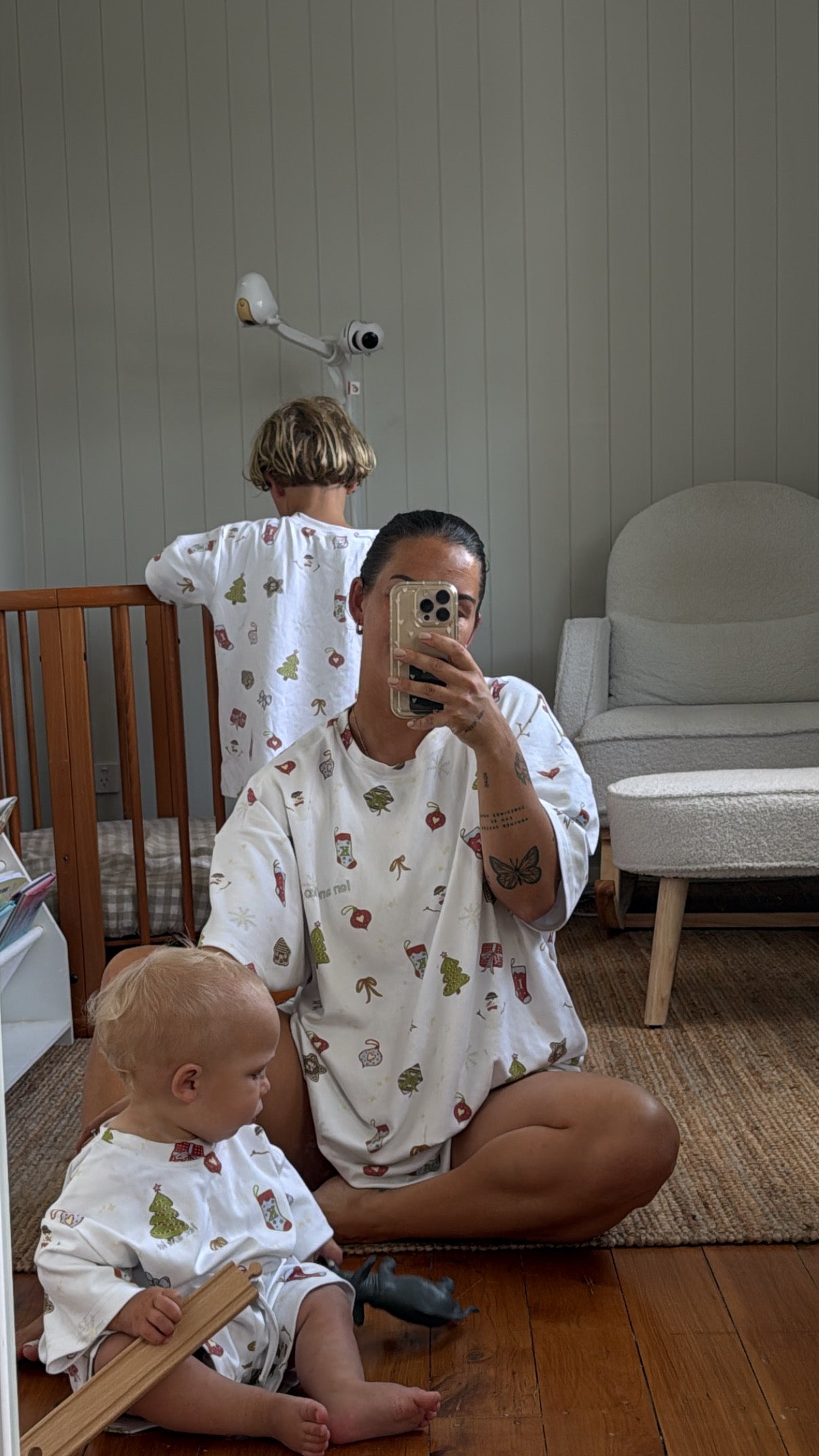 Unisex oversized tee - christmas pyjama set