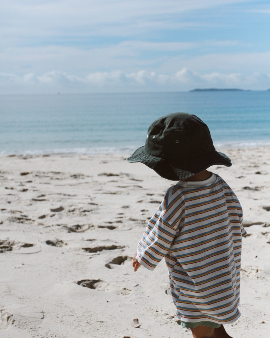 Oceans Children Bucket Hat | Forest Green